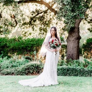 Lace Strapless (Sweetheart) Wedding Dress